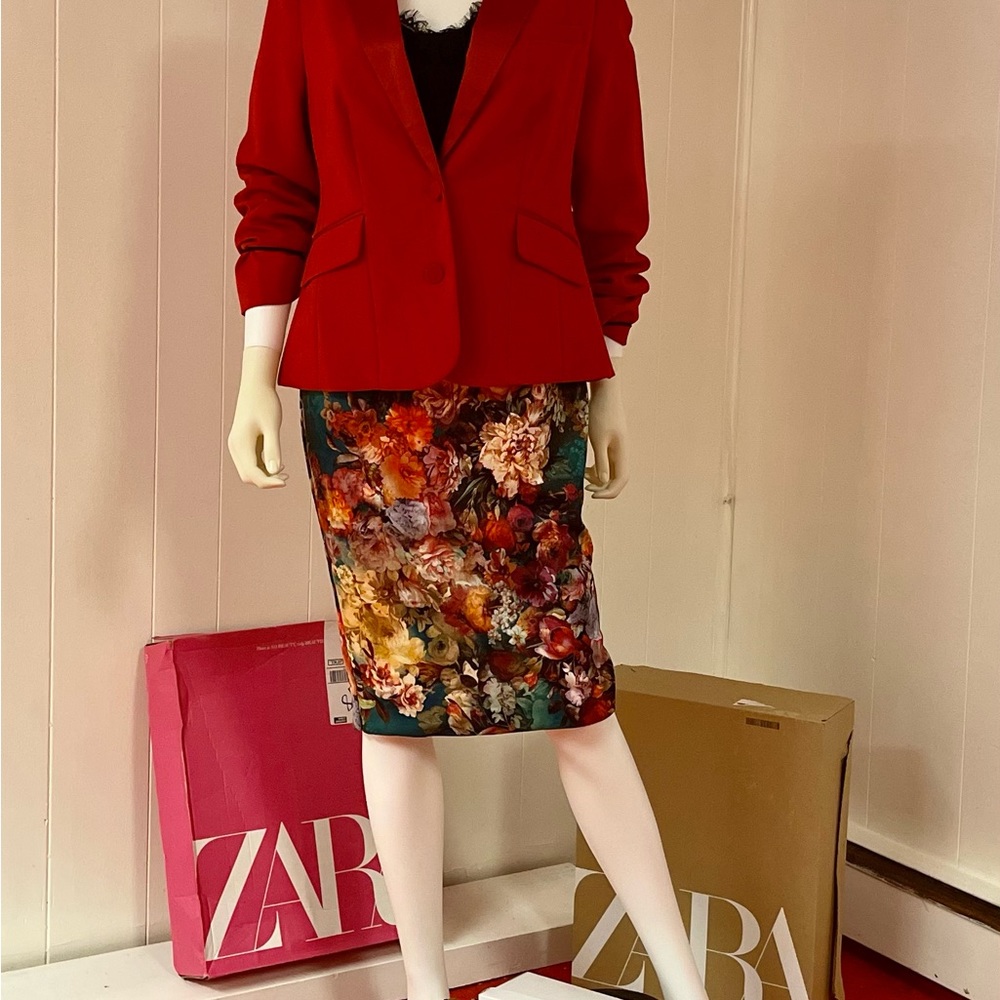 New York & Company Red Satin Lapel Tuxedo Blazer Jacket Size 10 - Picture 7 of 7